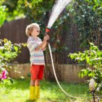 Cijev za zalijevanje za praktično održavanje vrta