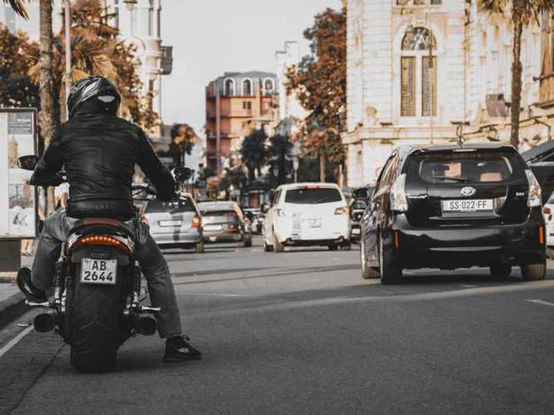 Motorističke hlače prema načinu vožnje